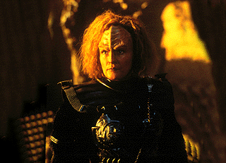 Janeway as a Klingon