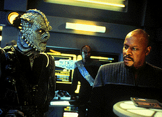 Sisko doesn't like taking orders from the Jem'Hadar